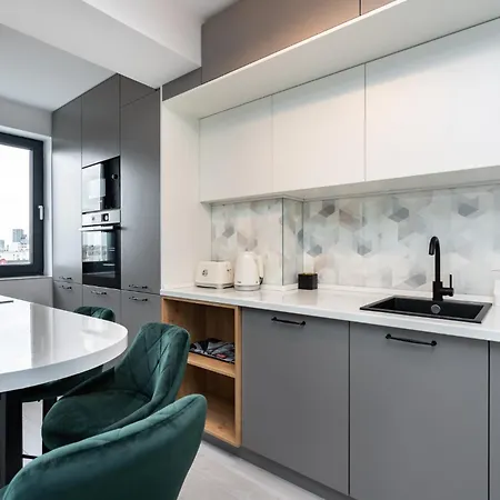 Apartment Classy Sassy - Elegant Escape In Timpuri Noi *