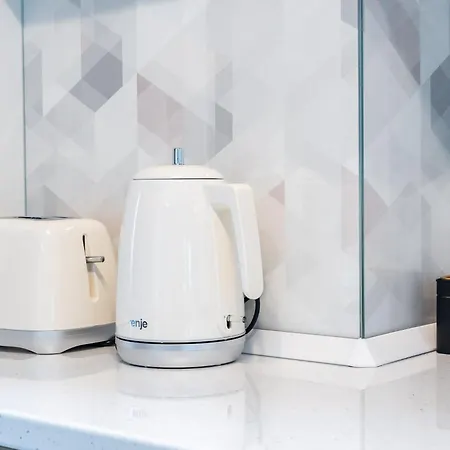 Appartamento Classy Sassy - Elegant Escape In Timpuri Noi