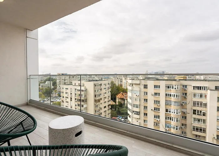 Classy Sassy - Elegant Escape In Timpuri Noi Bukarest