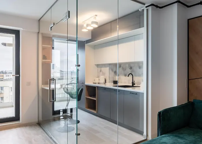 Classy Sassy - Elegant Escape In Timpuri Noi Apartmán *