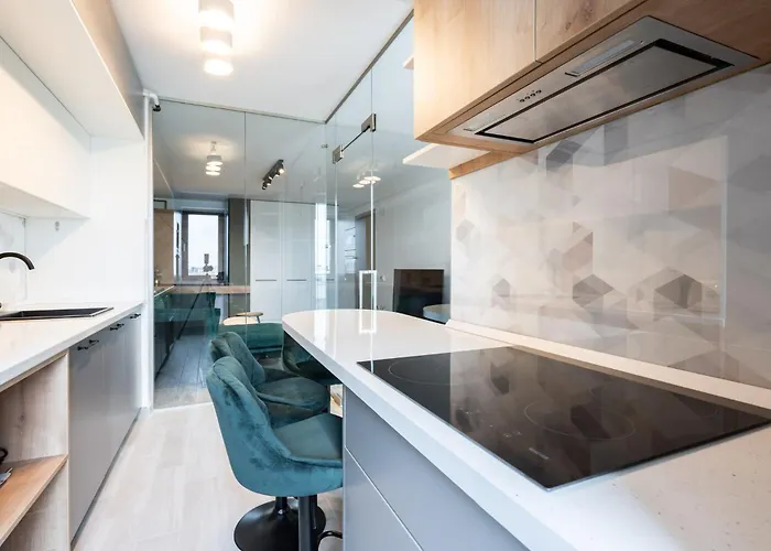 Classy Sassy - Elegant Escape In Timpuri Noi Bukarest